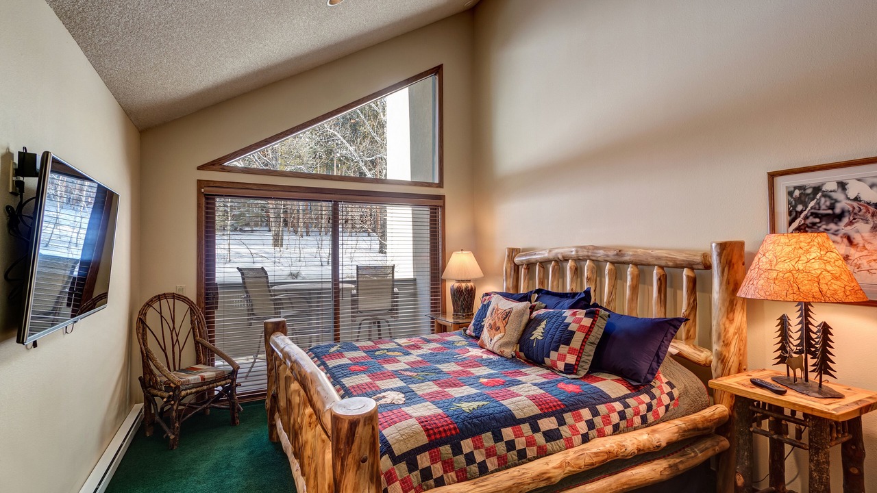 Photo of Patio Balcony in Four O'Clock