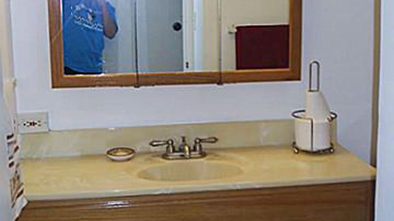 Photo of Bathroom in Makaha