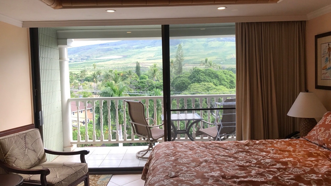 Photo of Bedroom in Historic Lahaina Front Street