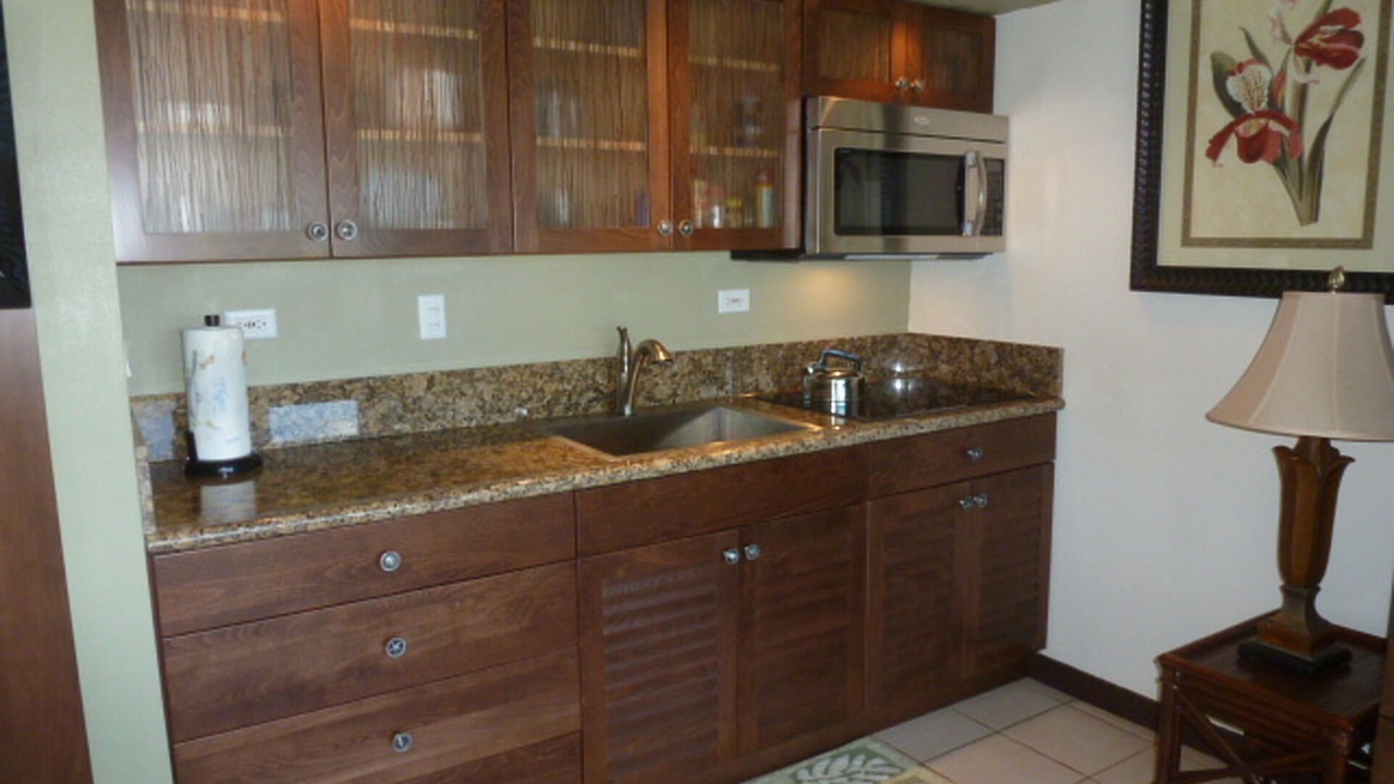 Photo of Kitchen in Maunaloa