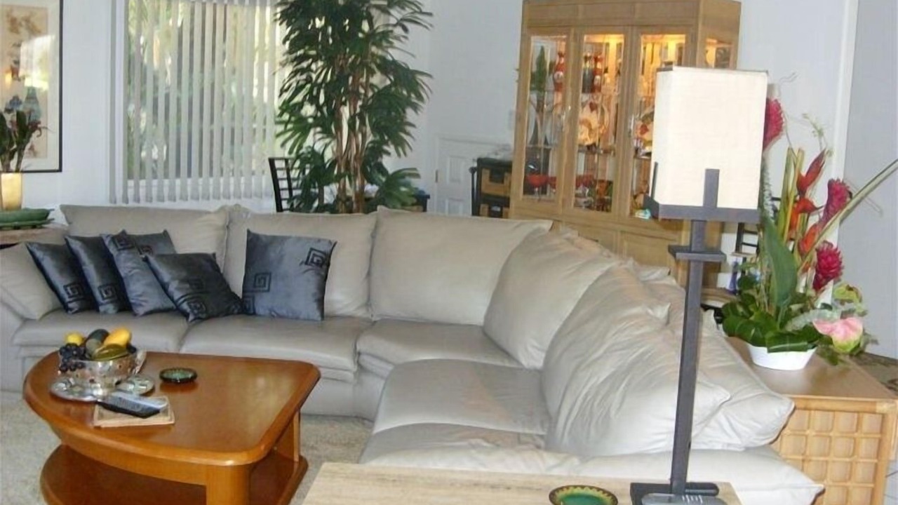 Photo of Bedroom in Maunalani Heights