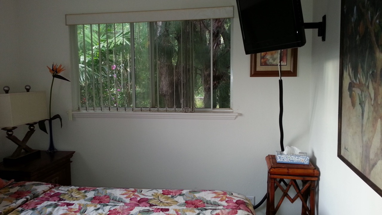 Photo of Bedroom in Maunalani Heights