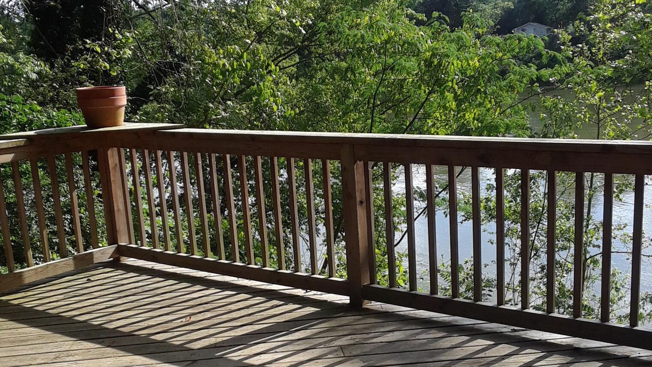 Photo of Outdoor in Pennington Bend