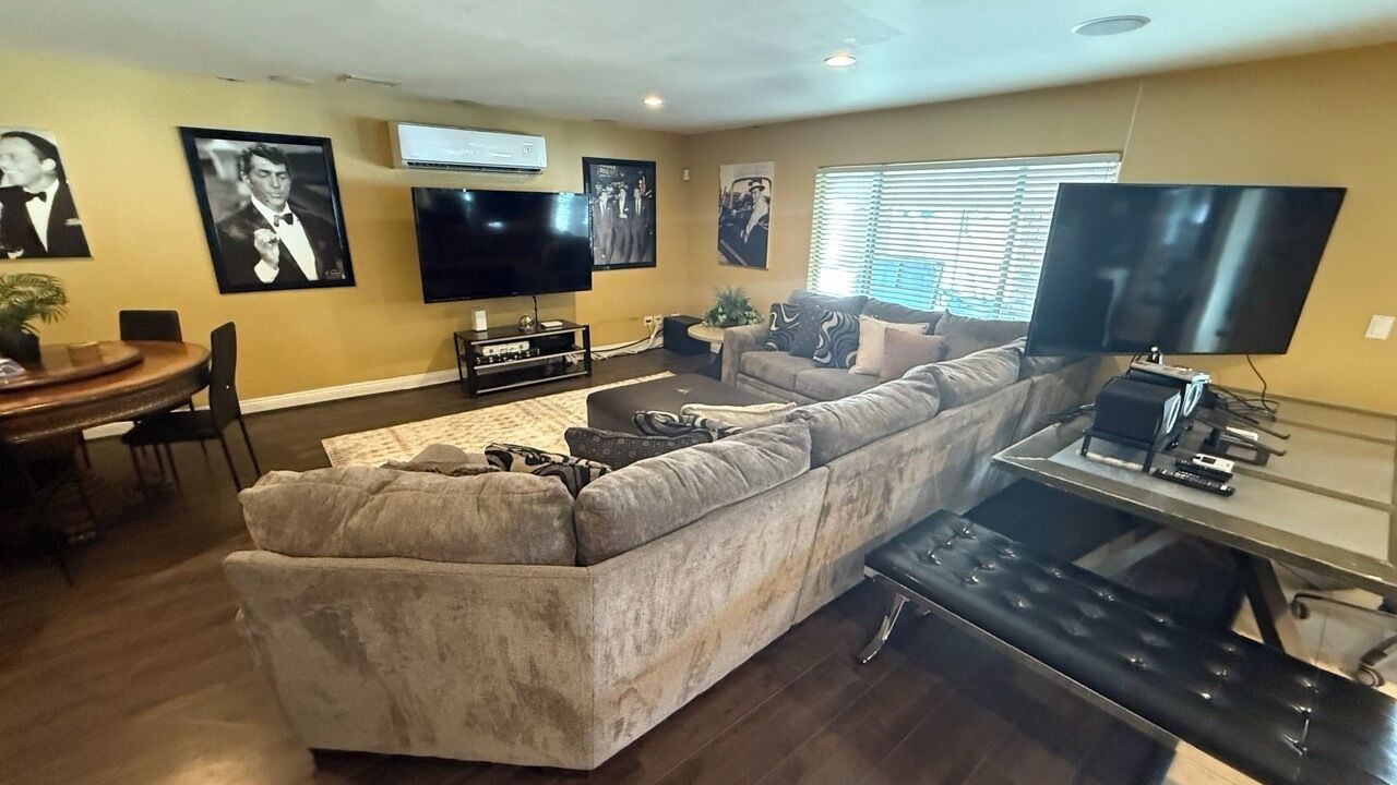 Photo of Livingroom in Paradise