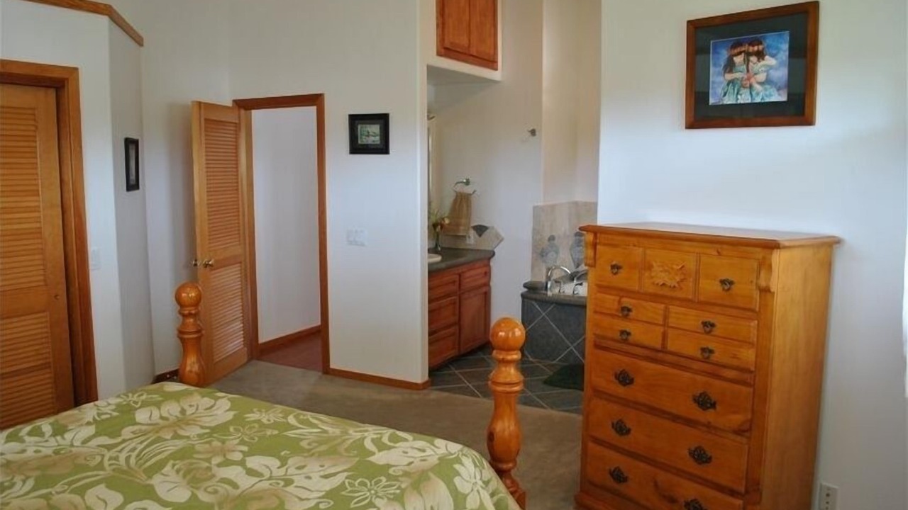 Photo of Bathroom in Keaau