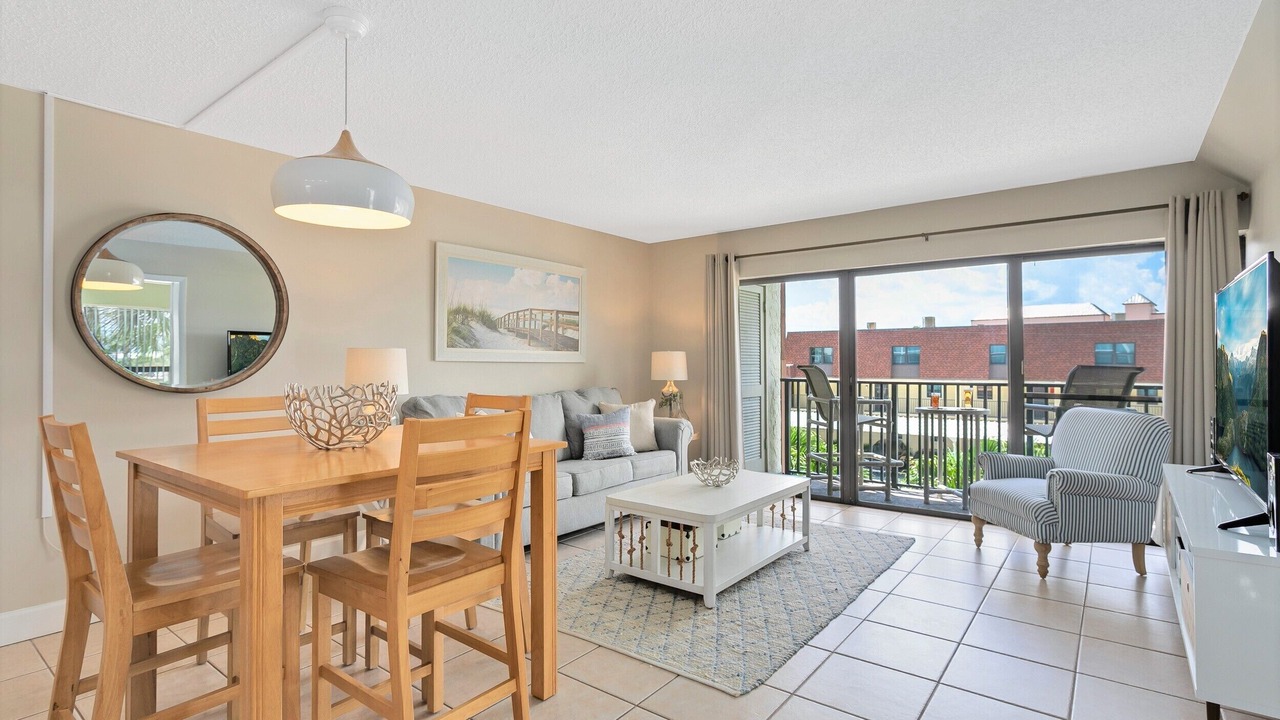Photo of Patio Balcony in Avon By The Sea