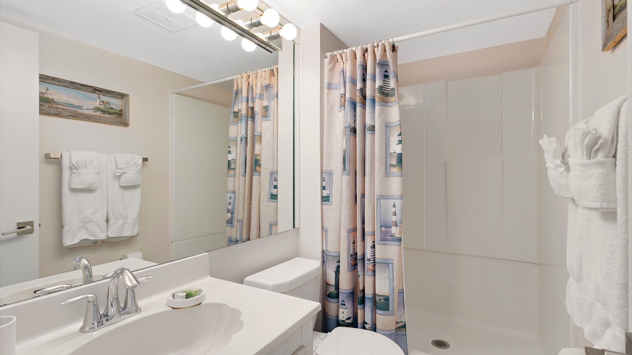 Photo of Bathroom in Avon By The Sea