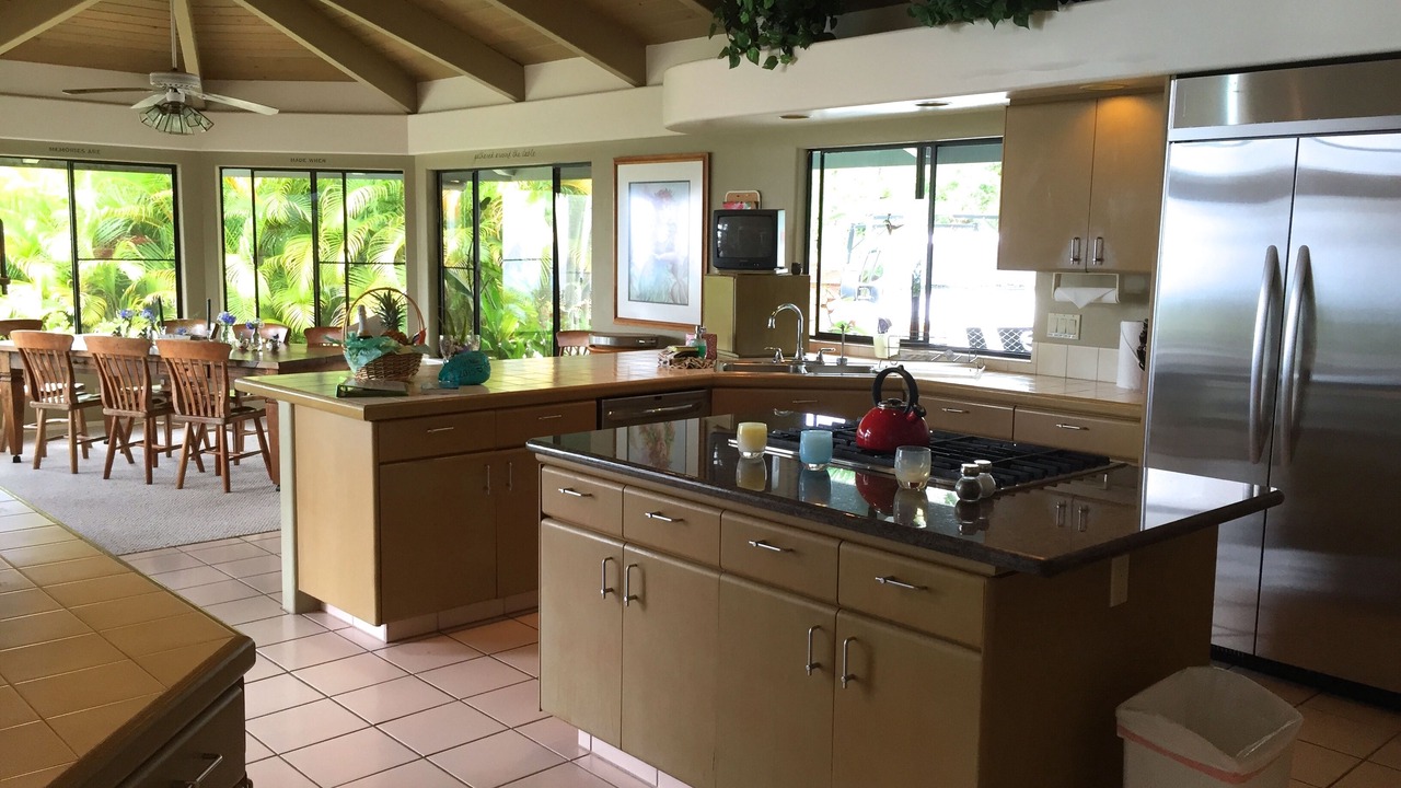 Photo of Kitchen in Kalaoa