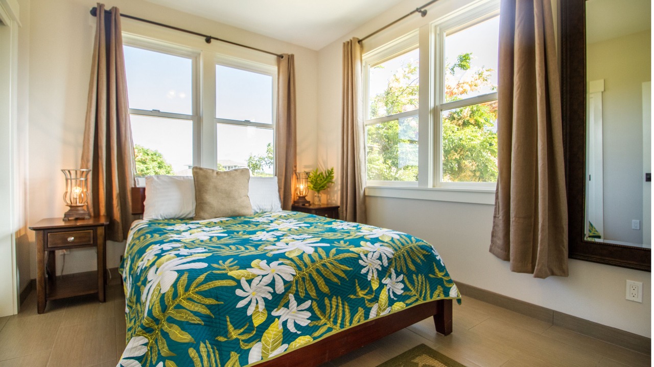 Photo of Bedroom in Poipu