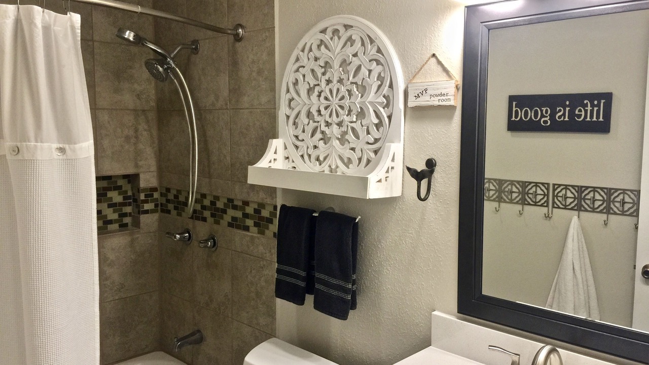 Photo of Bathroom in Makaha