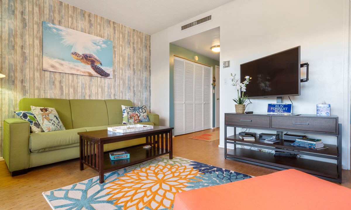 Photo of Livingroom in Historic Kailua Village
