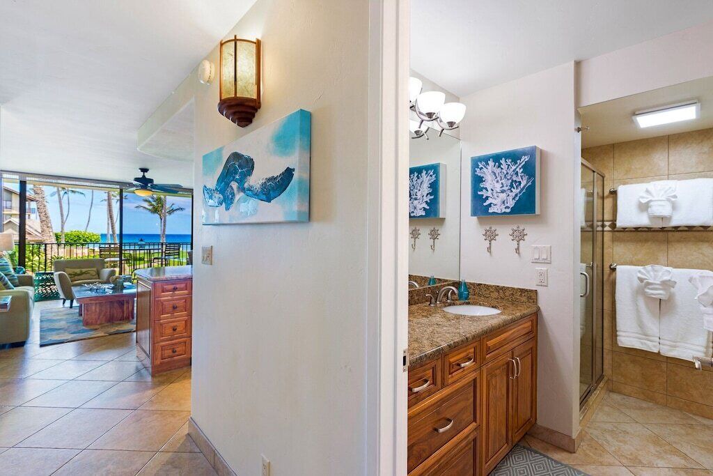 Photo of Bathroom in Honokowai