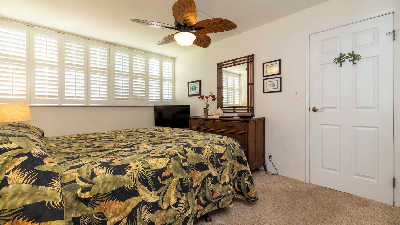 Photo of Bedroom in Maalaea