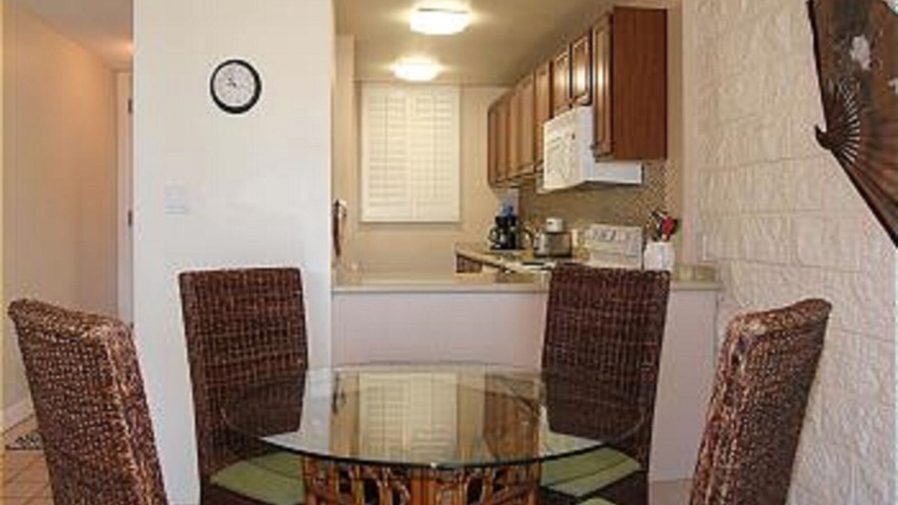 Photo of Bedroom in Maalaea
