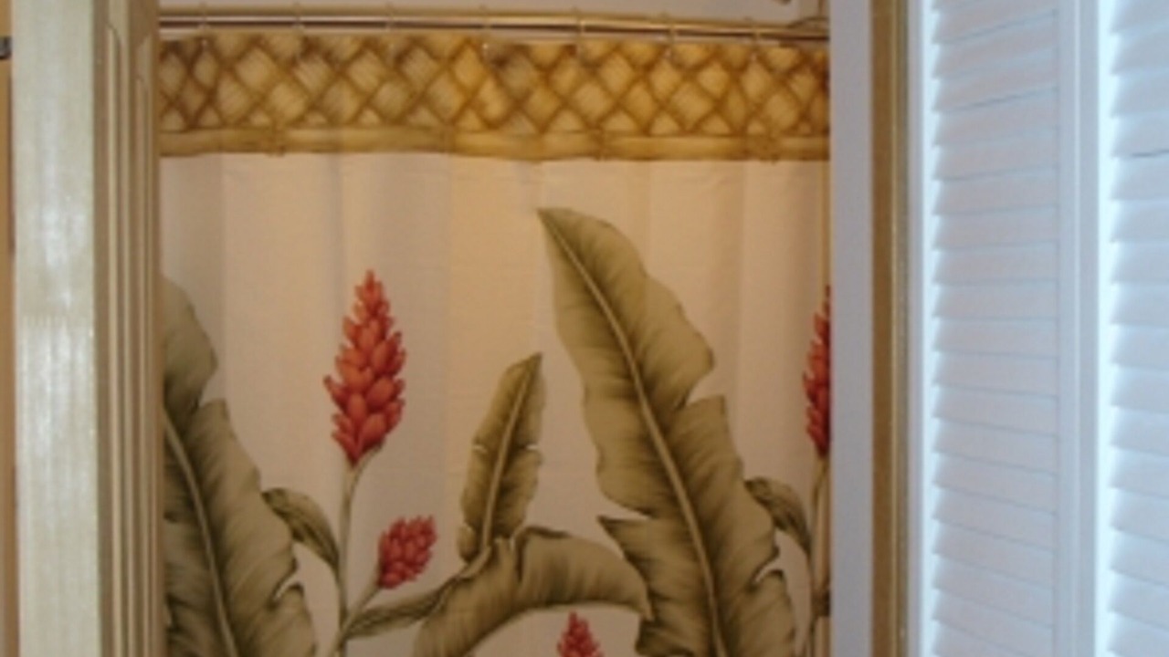 Photo of Bathroom in Pauwela
