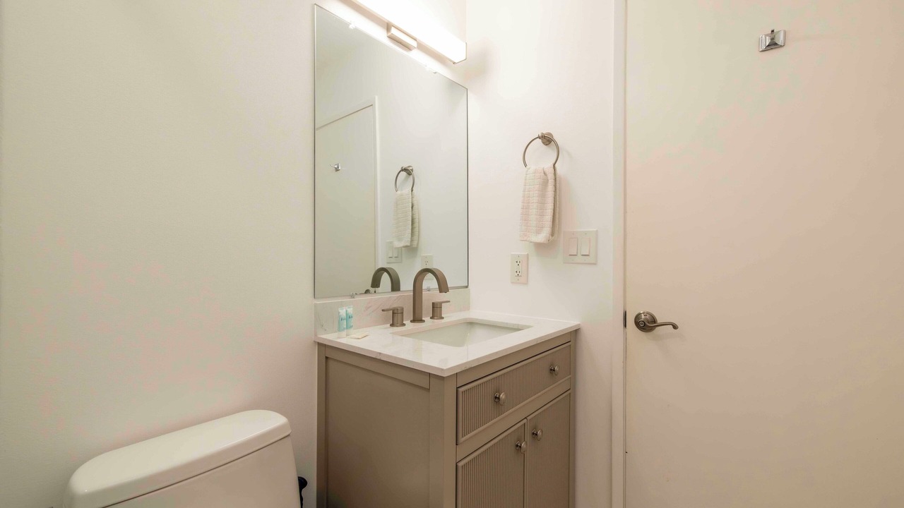 Photo of Bathroom in Maalaea
