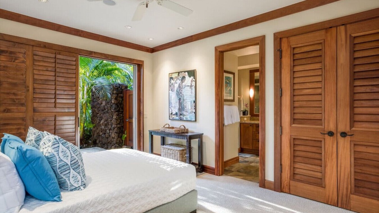 Photo of Bedroom in Kaupulehu