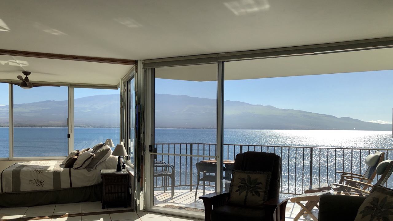 Photo of Bedroom in Maalaea