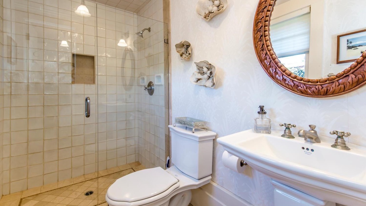 Photo of Bathroom in Kaanapali