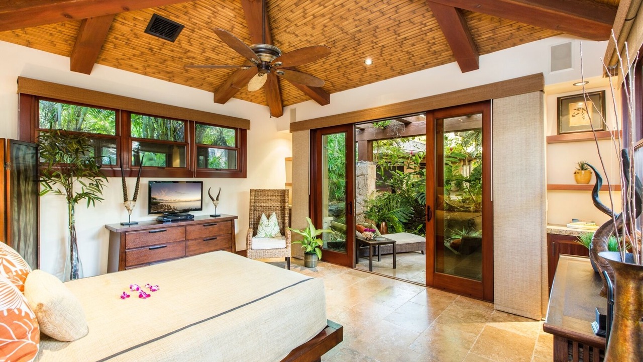 Photo of Bedroom in Kahala
