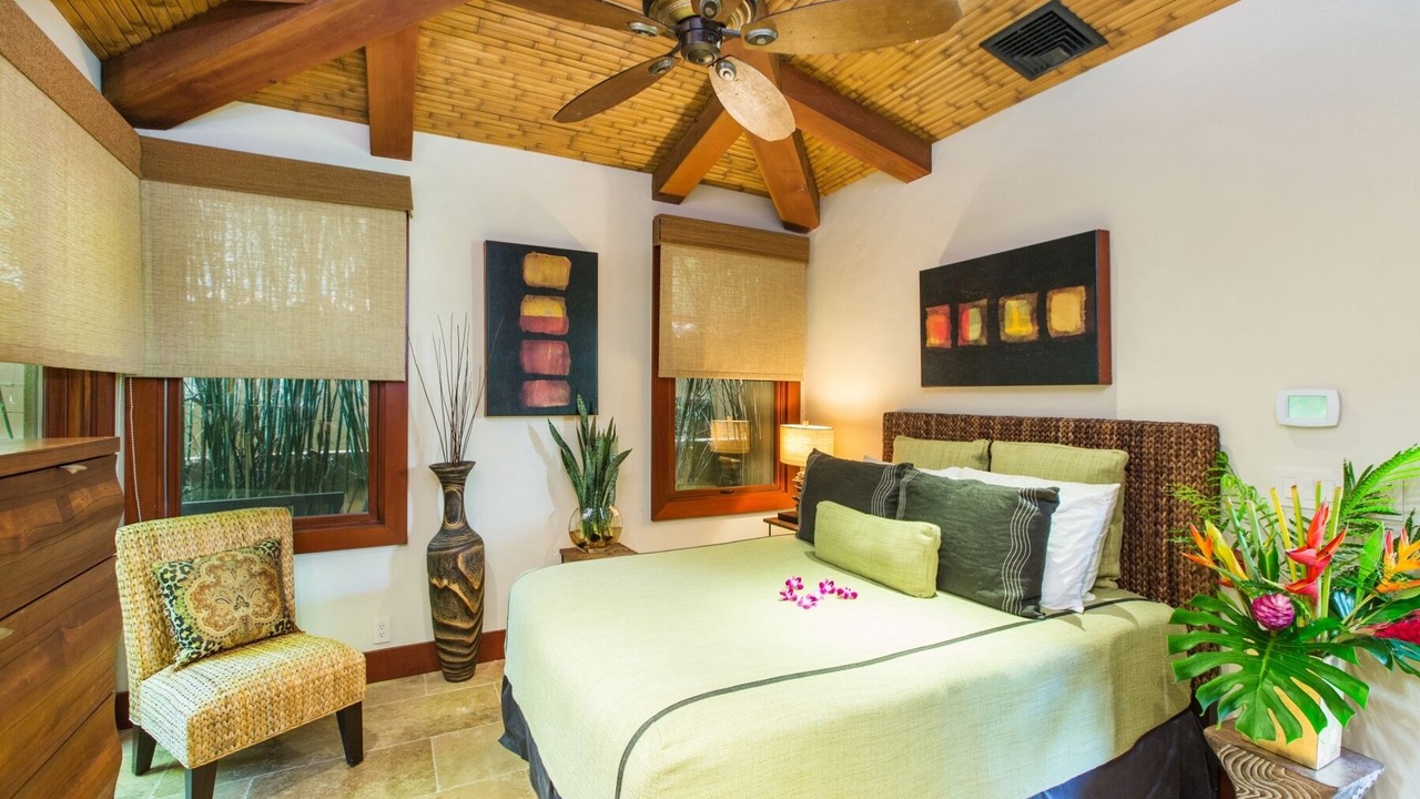 Photo of Bedroom in Kahala