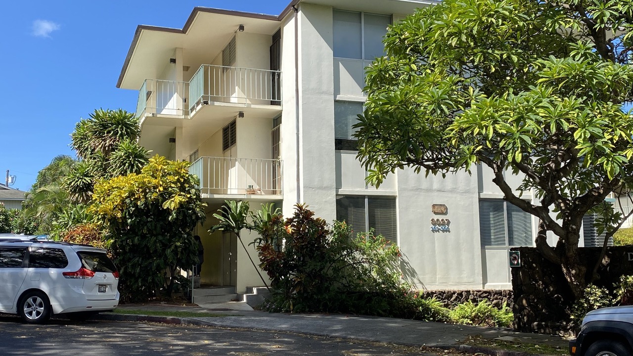 Photo of Outdoor in Diamond Head - Kapahulu - St. Louis