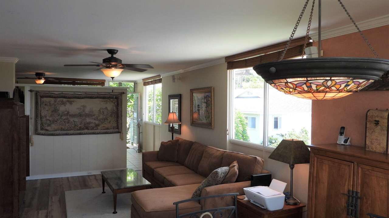 Photo of Livingroom in Diamond Head - Kapahulu - St. Louis