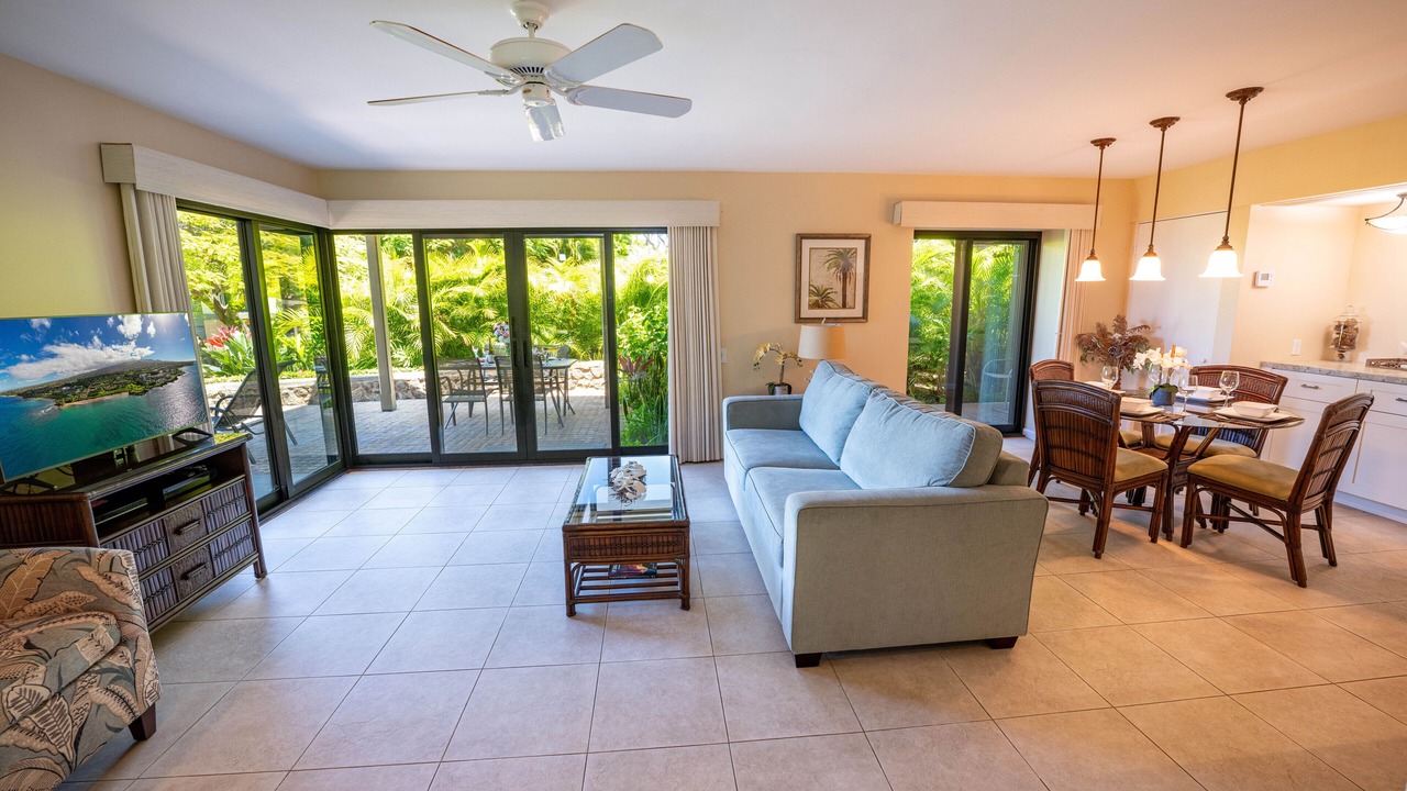 Photo of Livingroom in Wailea