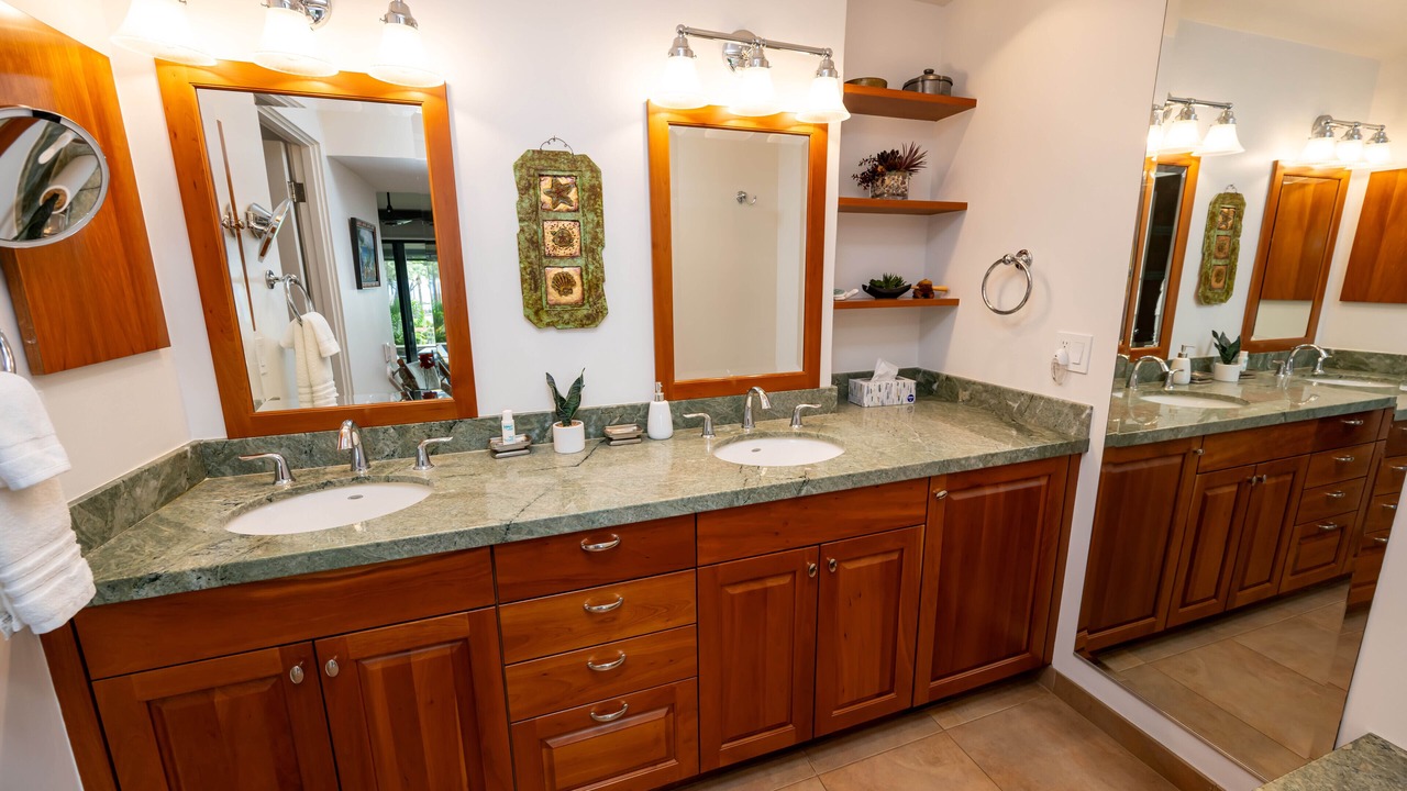 Photo of Bathroom in Wailea
