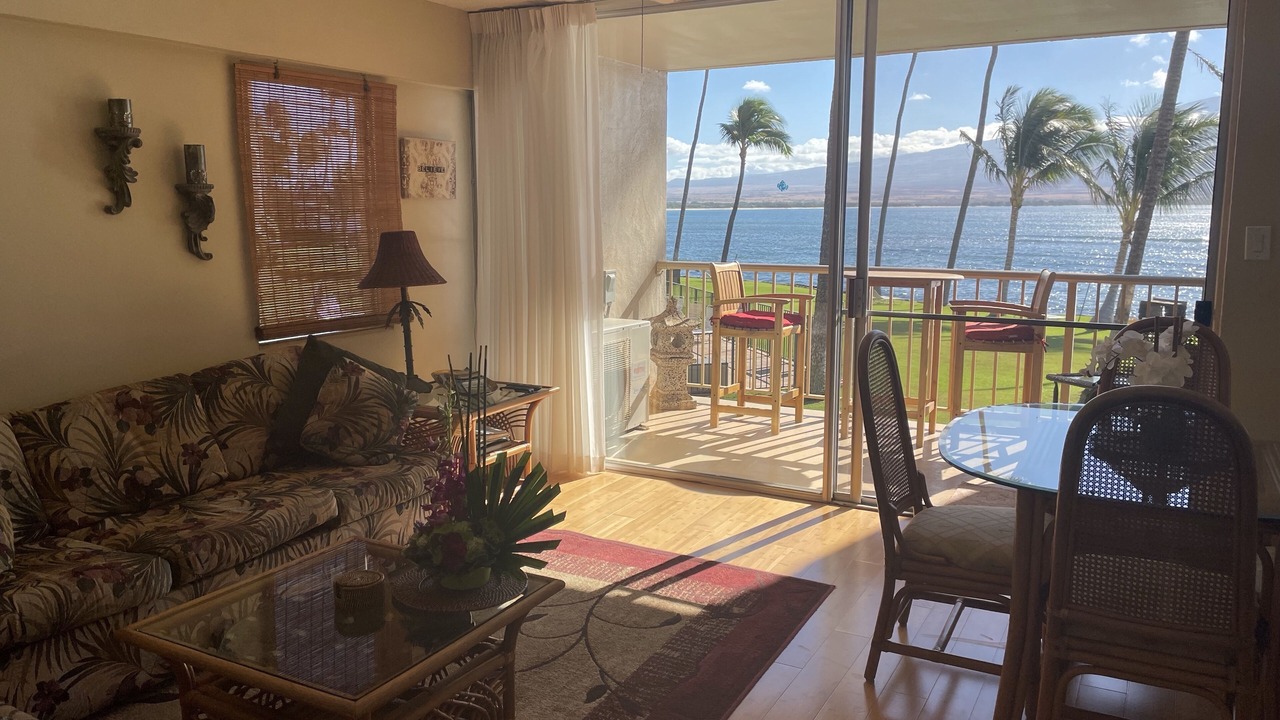 Photo of Bedroom in Maalaea