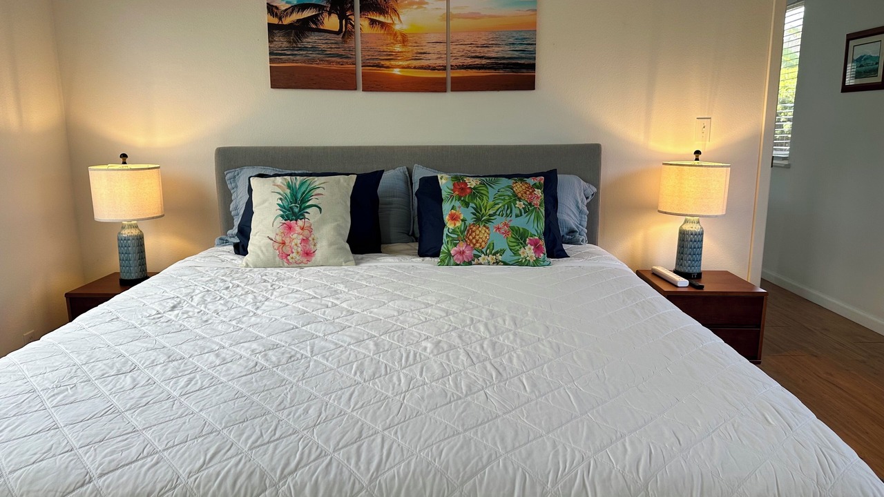 Photo of Bedroom in Mokuleia