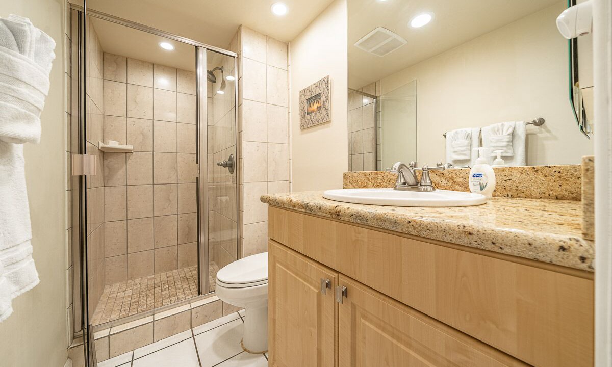 Photo of Bathroom in Kihei