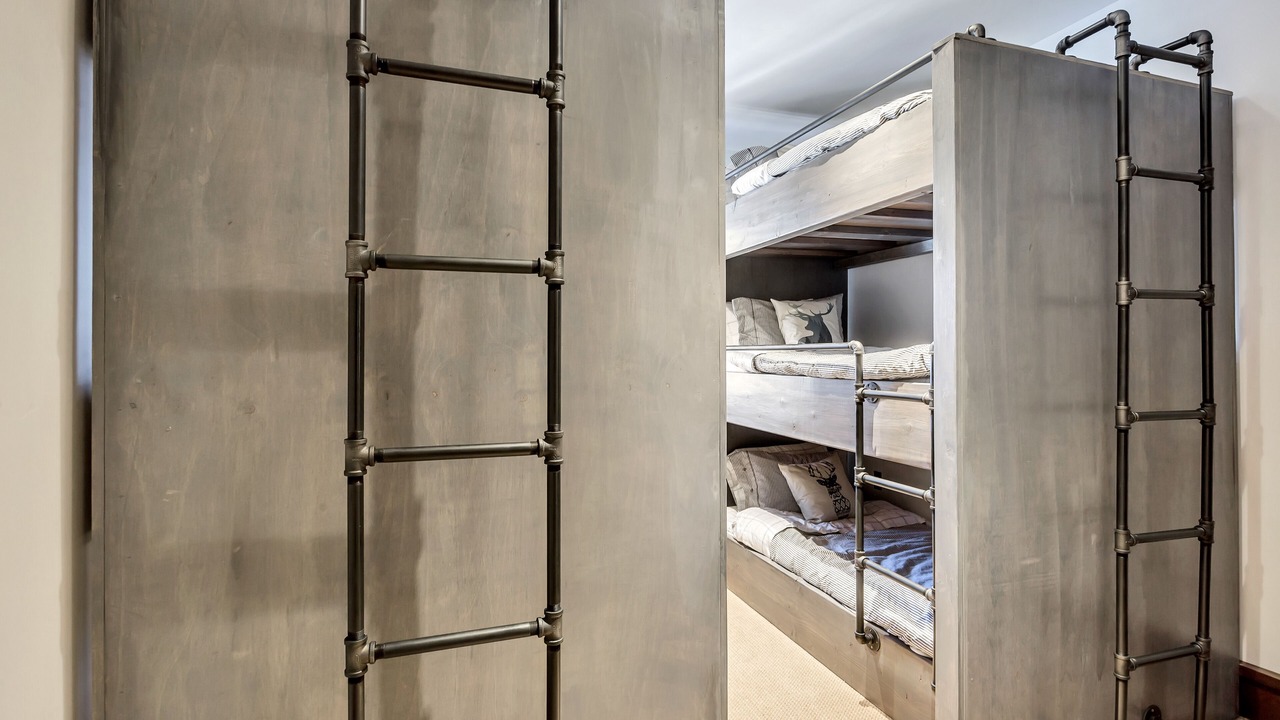 Photo of Bedroom in Empire Pass