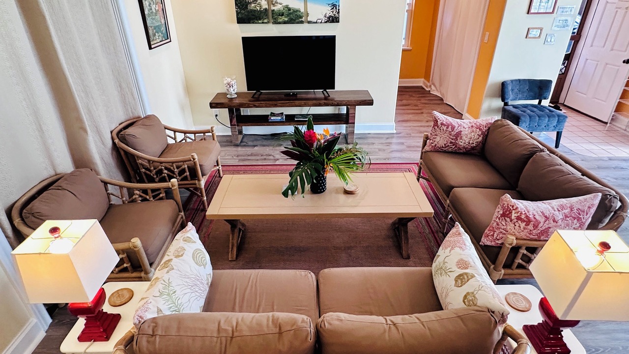 Photo of Livingroom in Pupukea