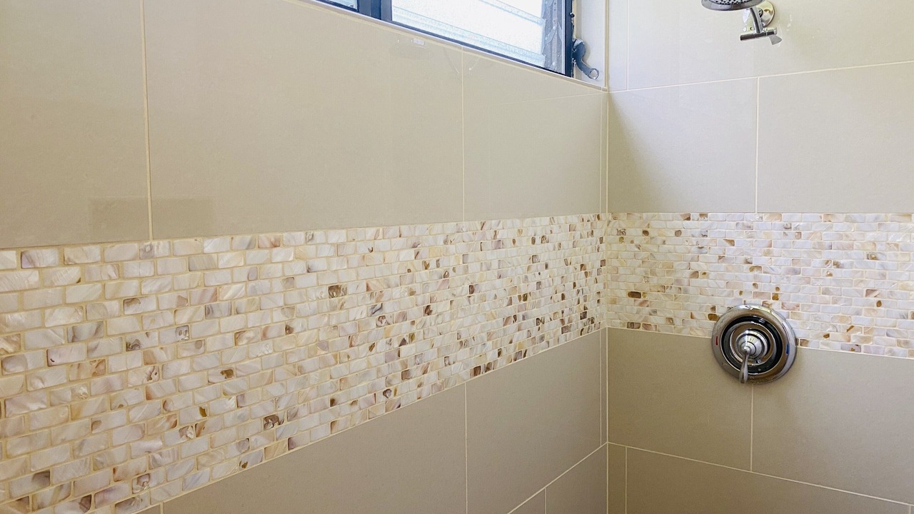 Photo of Bathroom in Historic Kailua Village