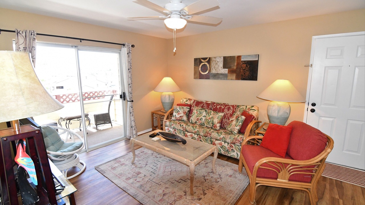 Photo of Livingroom in Waikoloa