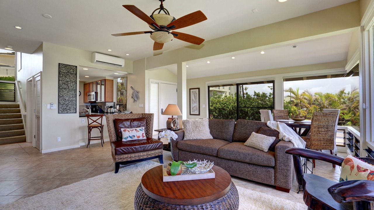 Photo of Livingroom in Napili
