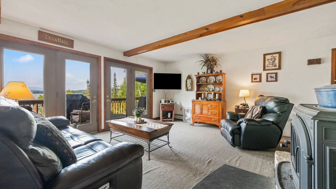 Photo of Livingroom in Rangeley Plantation