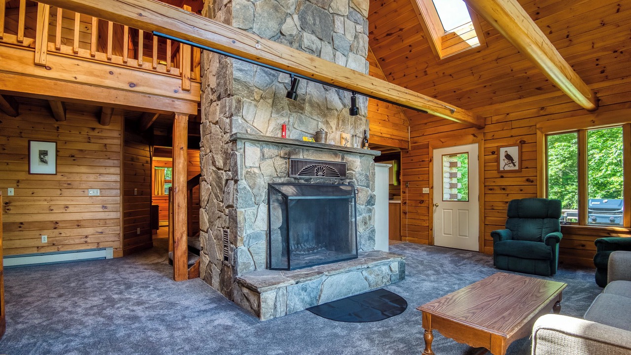 Photo of Livingroom in Rangeley Plantation