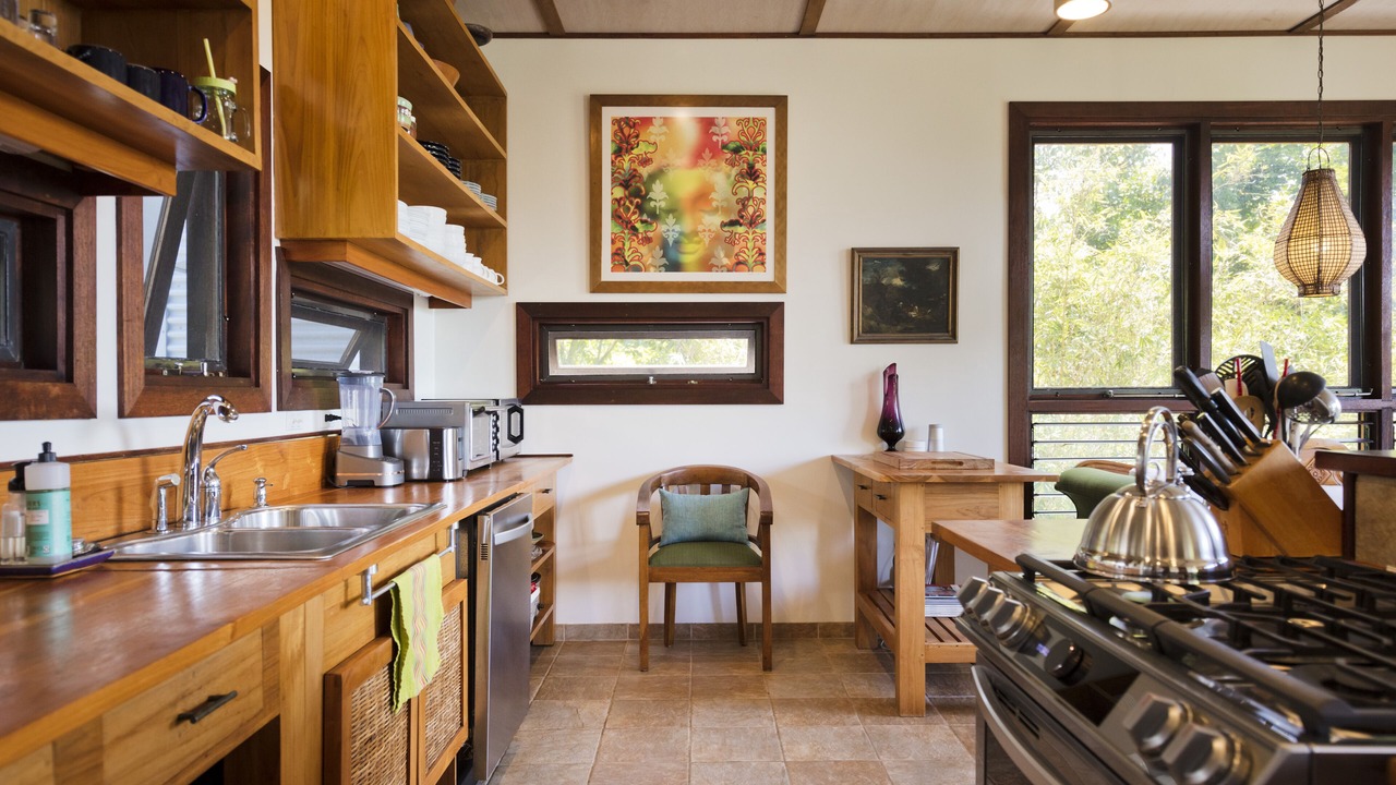 Photo of Kitchen in Kalapana