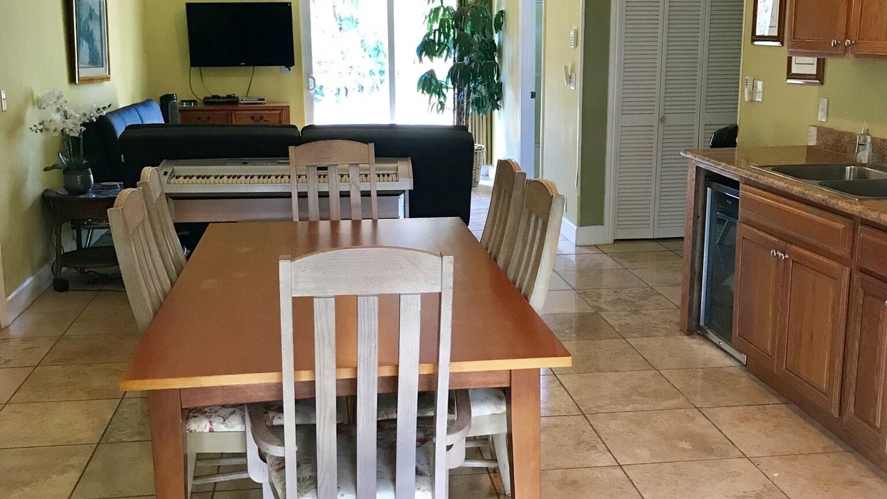 Photo of Bedroom in Makaha