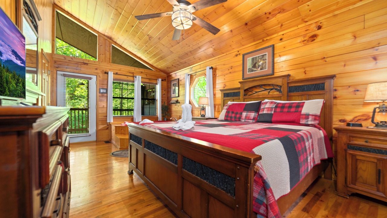 Photo of Bedroom in Sevierville