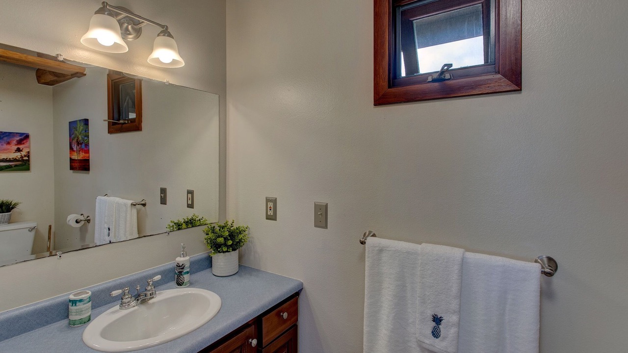 Photo of Bathroom in Keaau
