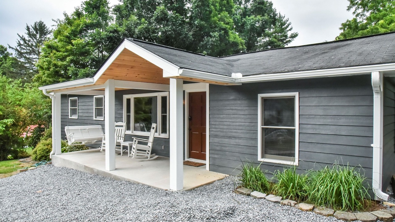 Photo of Outdoor in Black Mountain