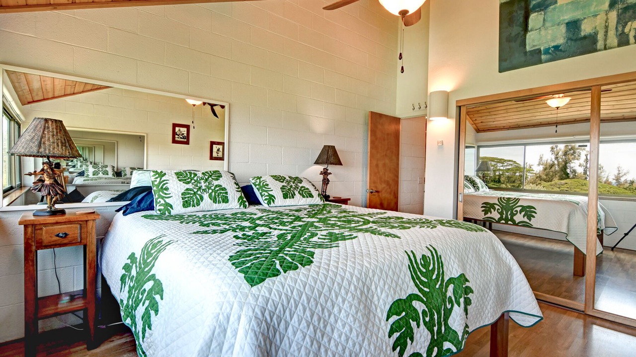 Photo of Bedroom in Hilo