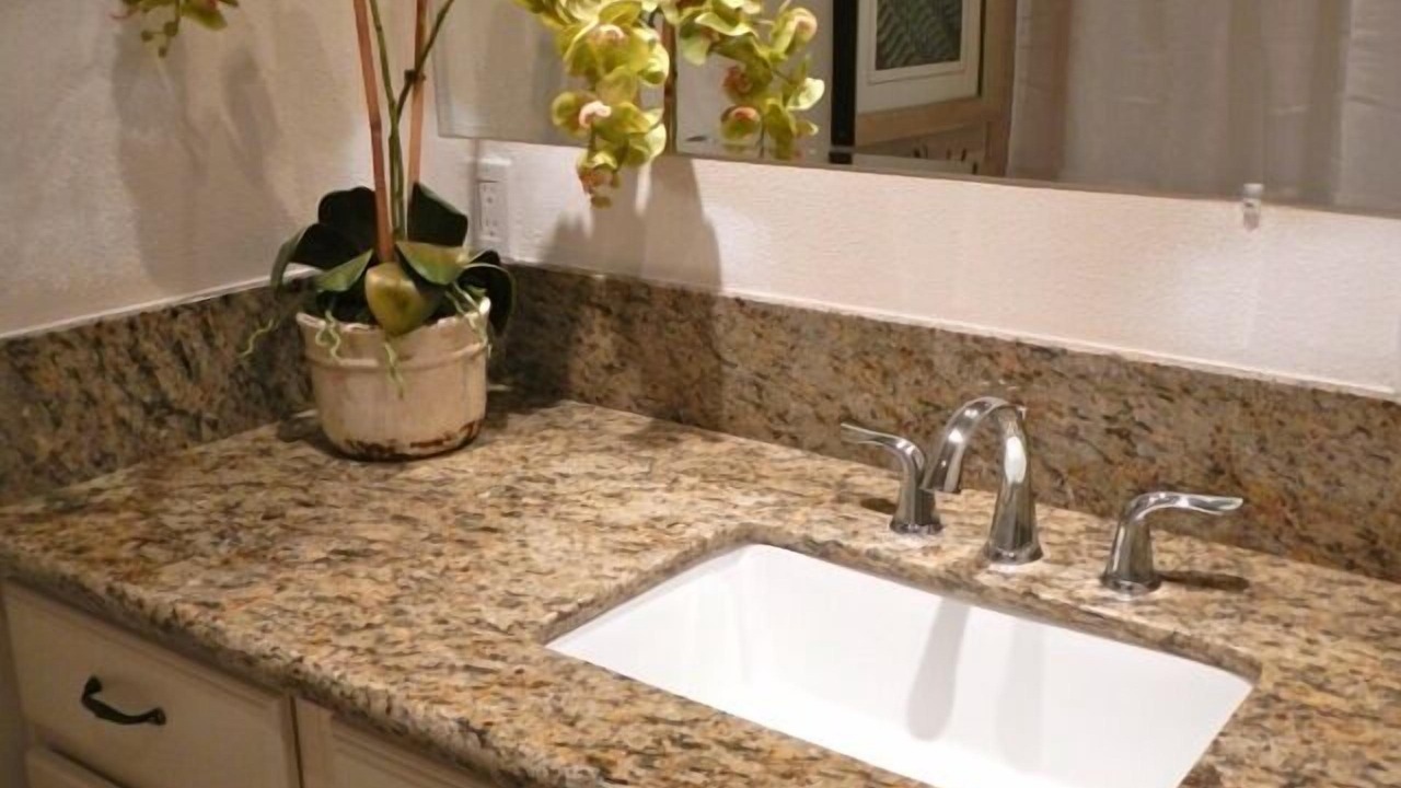 Photo of Bathroom in Makaha