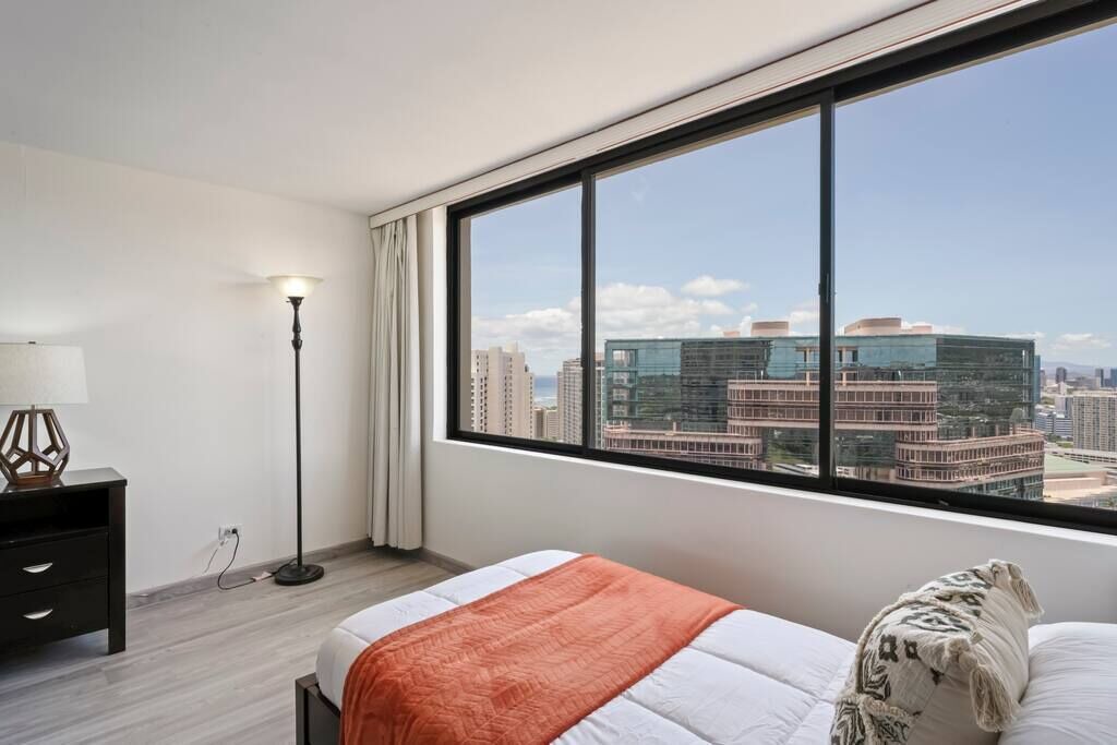 Photo of Bedroom in Waikiki