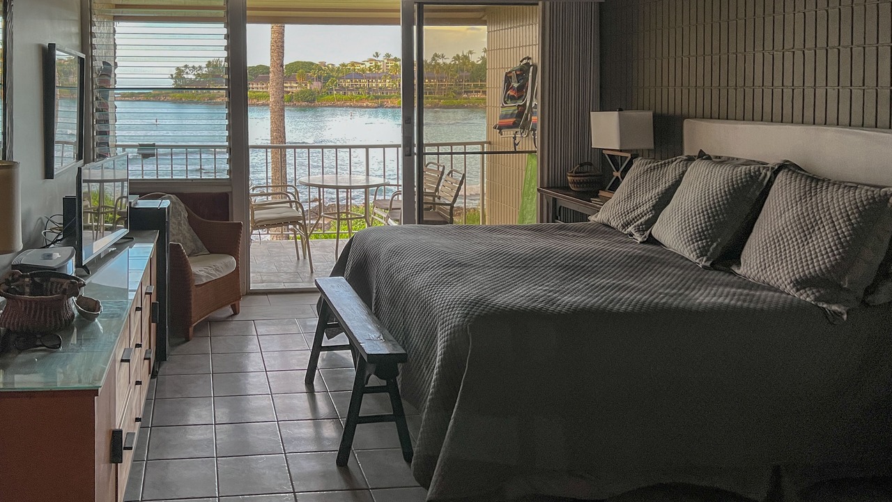 Photo of Bedroom in Napili