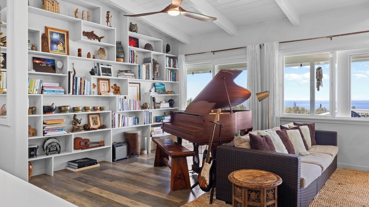Photo of Livingroom in Pahoa