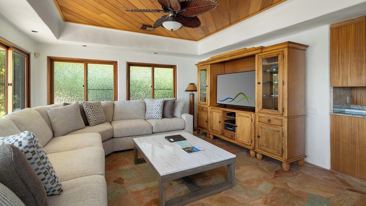 Photo of Bedroom in Poipu